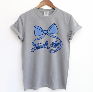 Teach Ag Bow Blue– Comfort Colors T-Shirt