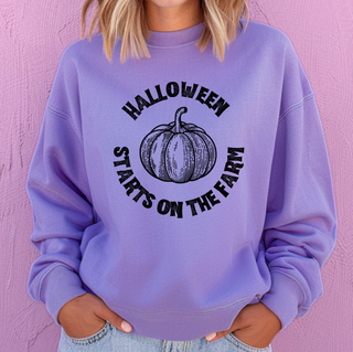 Halloween Starts On the Farm– Crewneck