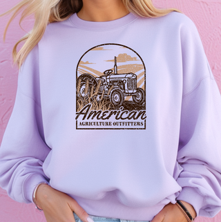 American AG Outfitters Tractor– Crewneck