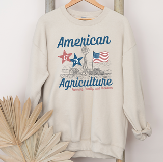 Farming Family Freedom – Crewneck
