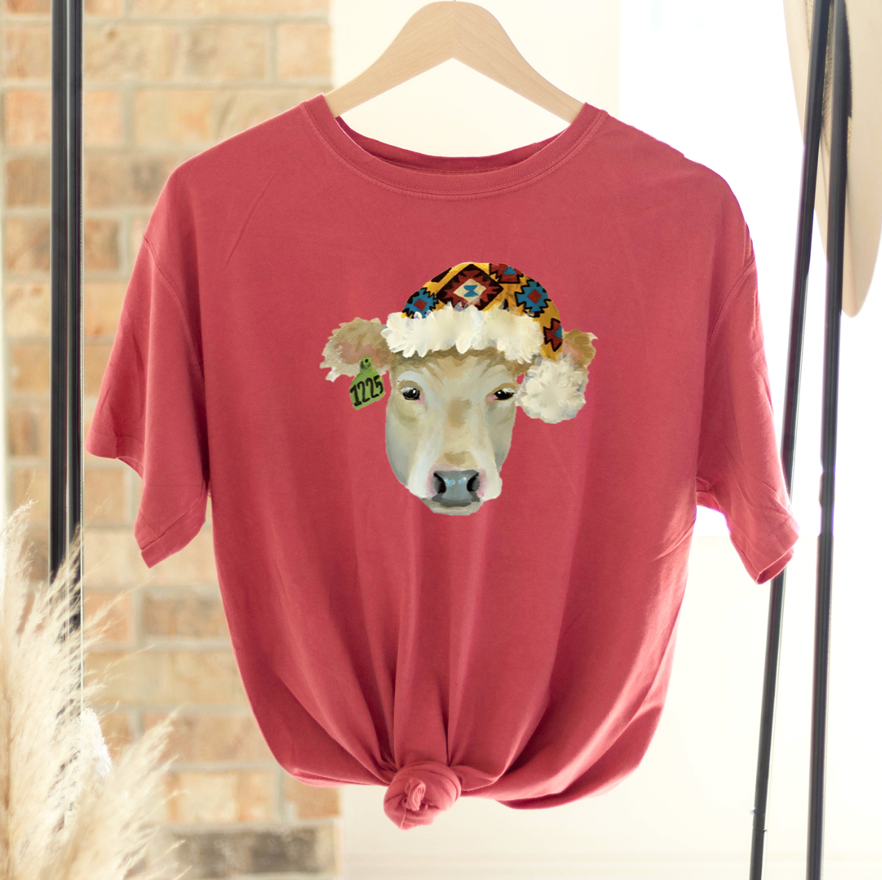 Santa Hat Cow ComfortWash/ComfortColor T-Shirt (S-4XL) - Multiple Colors!